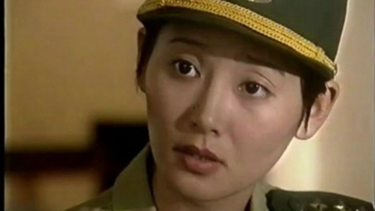 女人在家剧照