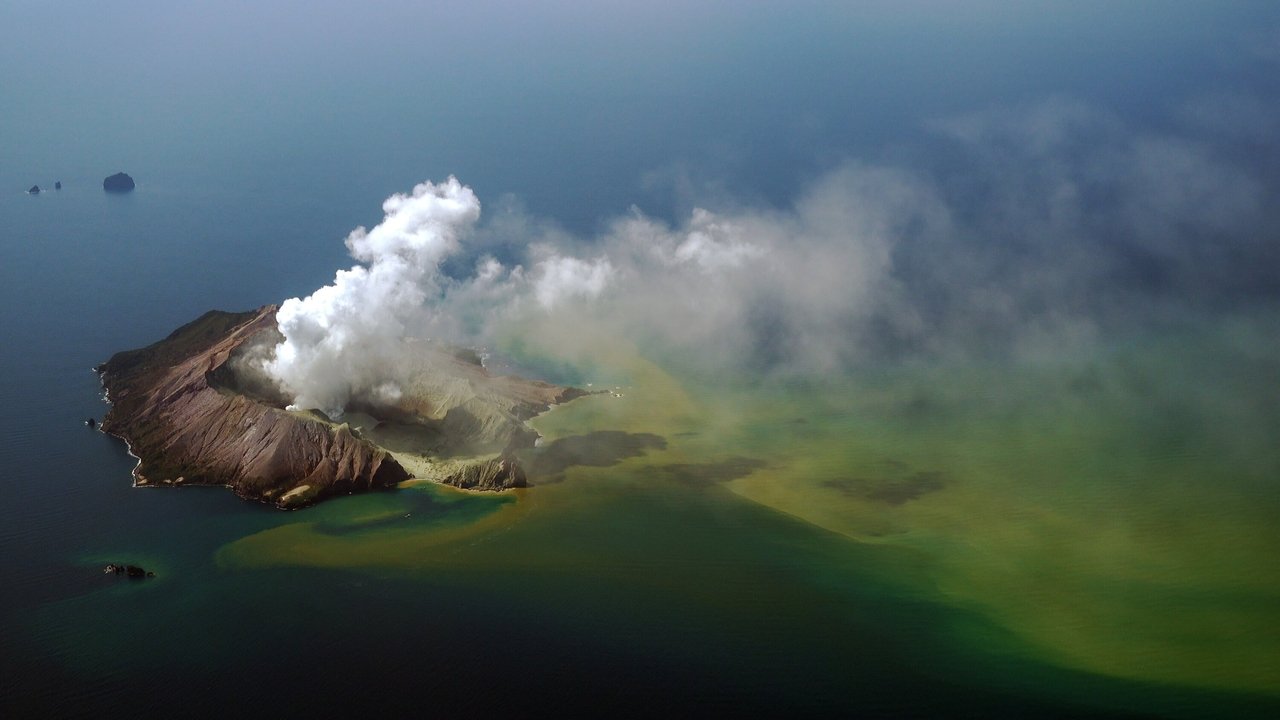 火山:法卡里营救剧照