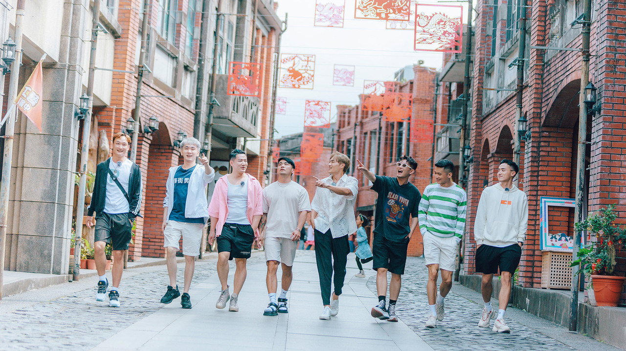 约会吧!男孩剧照