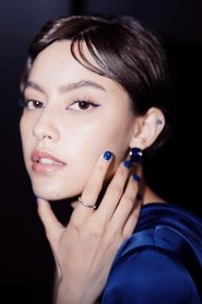 查恩雅·麦克洛里